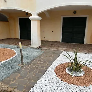 https://borgo-dei-mirti.in-sardinia.net
